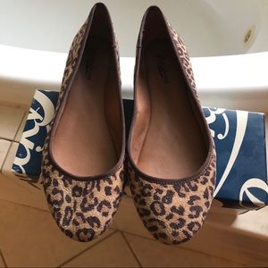 Lucky Brand Leopard flats